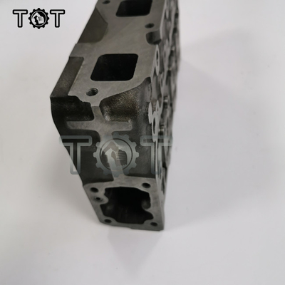 1A033-03043 Kubota D1703 Đầu xi lanh U35 L3430 Bộ phận động cơ máy xúc